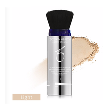 Charger l'image dans la galerie, ZO Skin Health - Poudre + protection solaire à large spectre FPS 40